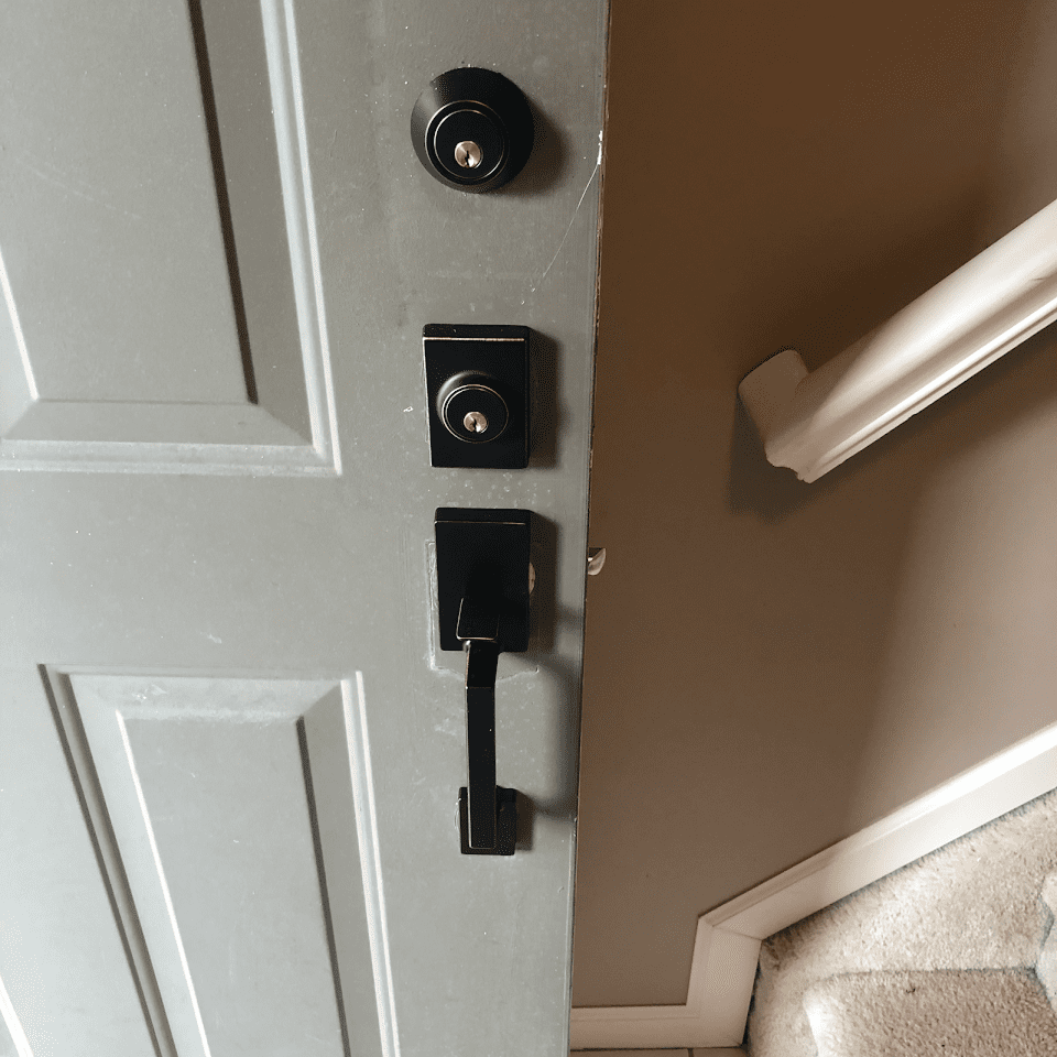 locksmith shelby township